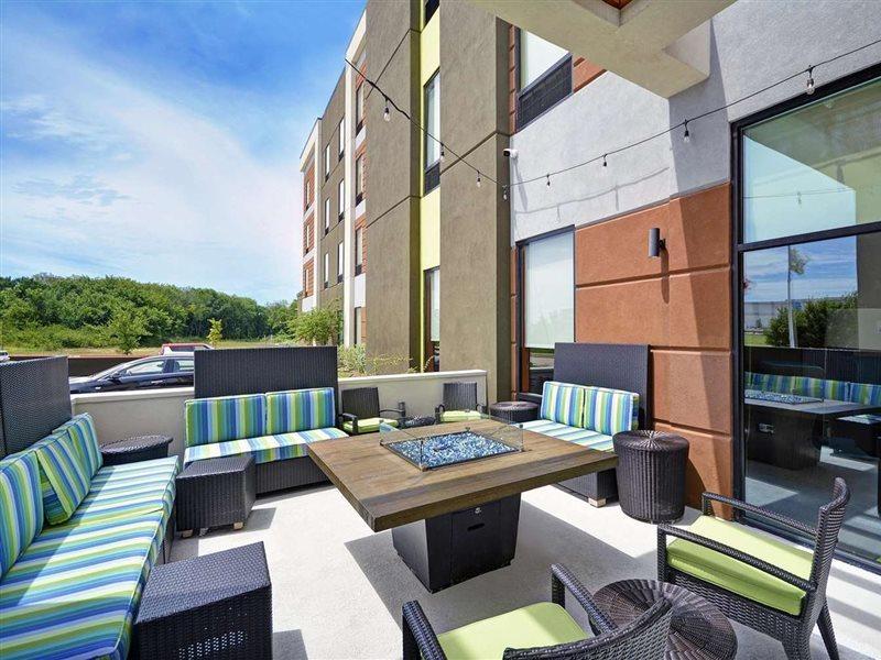 Home2 Suites By Hilton Dallas Десото Экстерьер фото